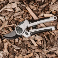 Eversharp: Secateurs ~ All Purpose Lite - Alton Garden Centre 10 Eversharp: Secateurs ~ All Purpose Lite - Alton Garden Centre -Stihl || COBRA || Wolf Sales 0025 eversharpallpurposelitesecateurs kentandstowe 70100856 0030 a lifestyle