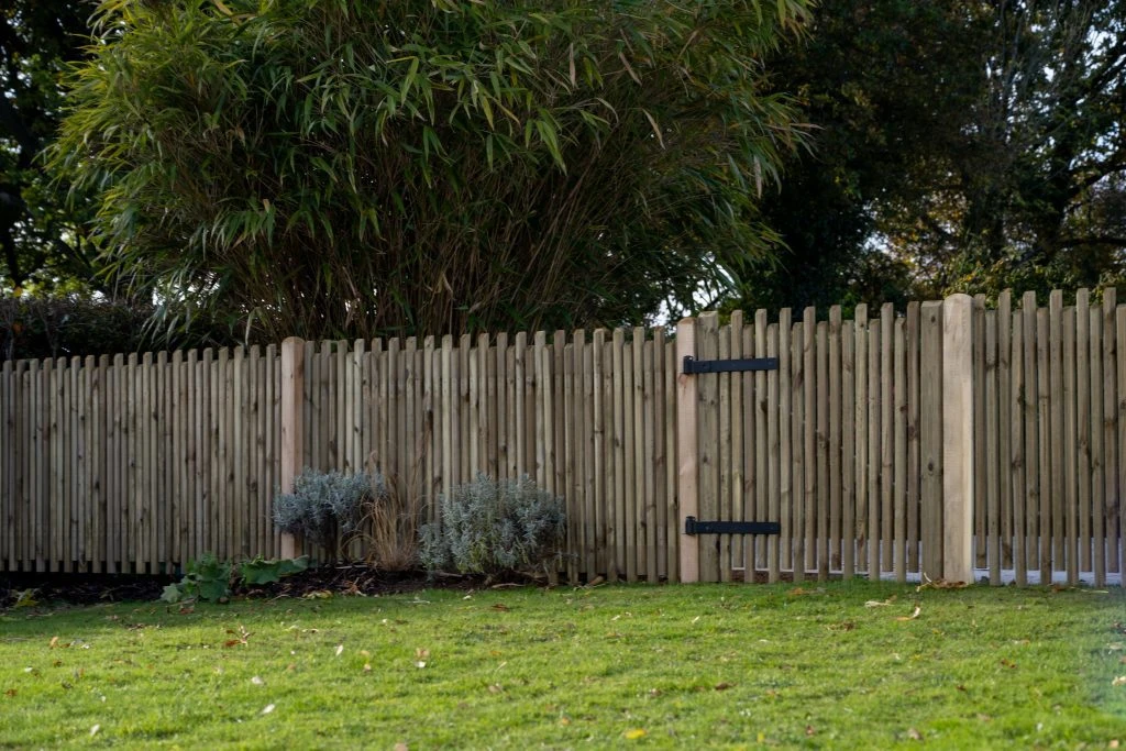 Forest - Contemporary Picket Gate 3ft X 3ft - Alton Garden Centre 8 Forest - Contemporary Picket Gate 3ft X 3ft - Alton Garden Centre - Image 6