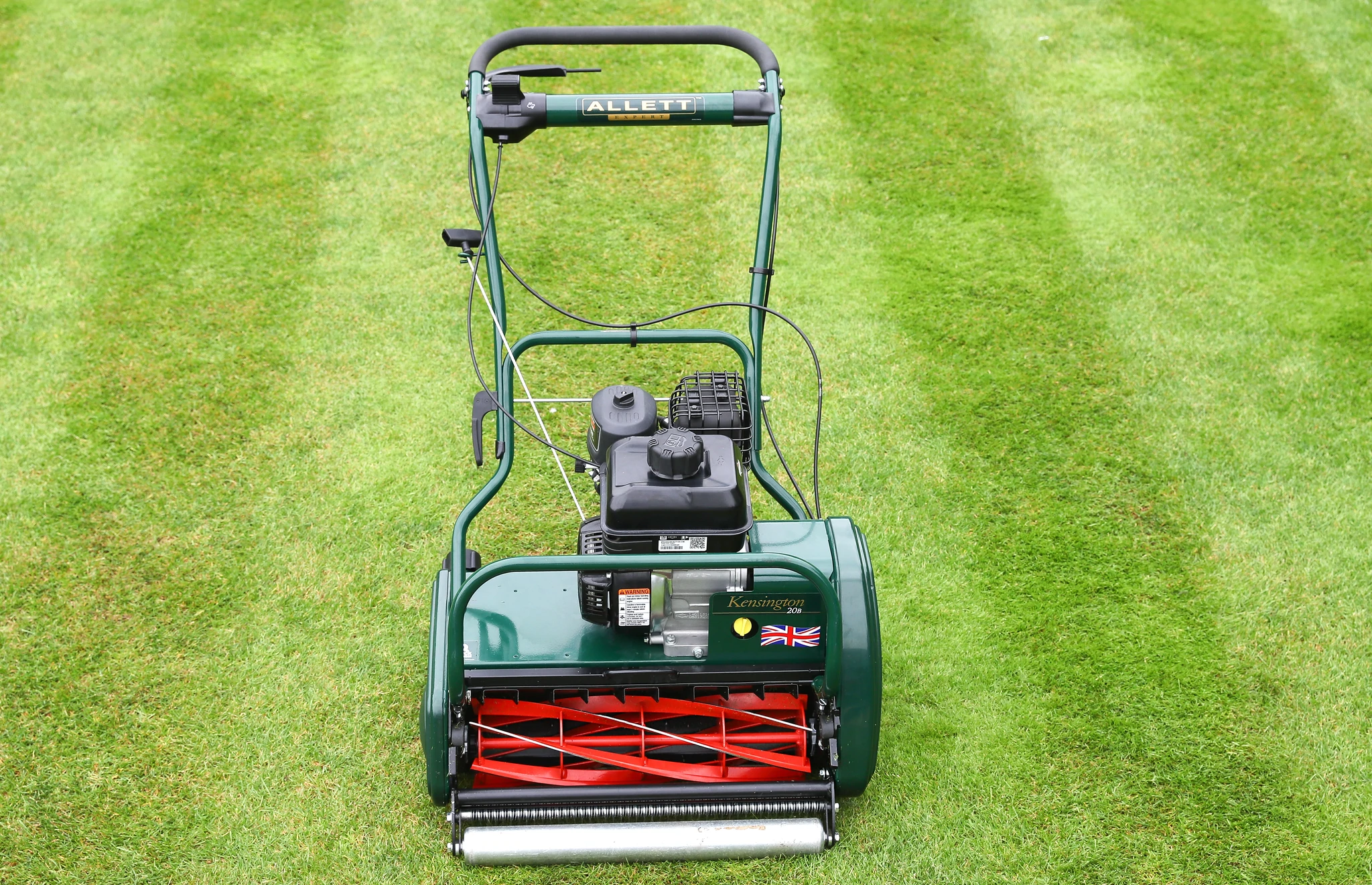 Allett Kensington 20B Petrol Cylinder Mower - Alton Garden Centre 7 Allett Kensington 20B Petrol Cylinder Mower - Alton Garden Centre - Image 5
