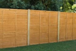 Forest - Dip Treated Straight Edge Lap Panel 6ft X 4ft (1.83m X 1.21m) - Alton Garden Centre