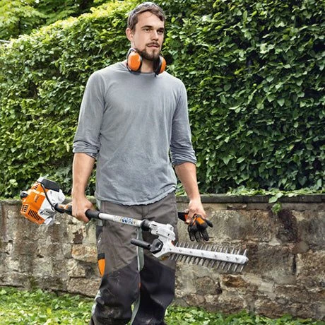 STIHL HL94 C-E Petrol Long Reach Hedgetrimmer - Alton Garden Centre 4 STIHL HL94 C-E Petrol Long Reach Hedgetrimmer - Alton Garden Centre - Image 2