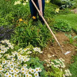 Kent & Stowe Long 3 Edge Hoe ~ Stainless Steel - Alton Garden Centre -Stihl || COBRA || Wolf Sales stainless steel long handled 3 edge hoe long shot kent and stowe 70100037